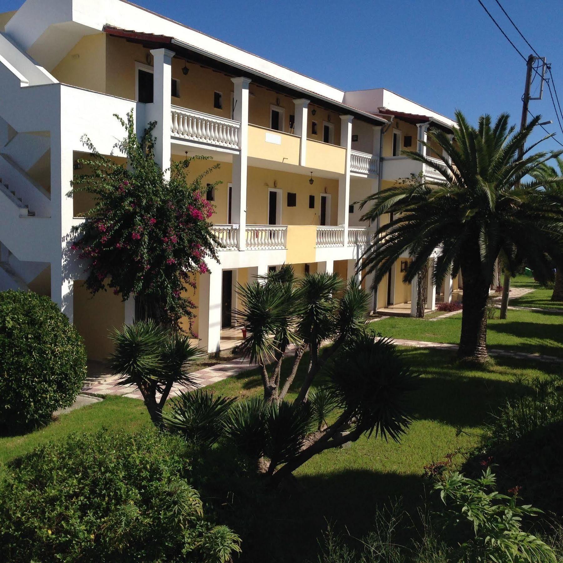 Tzilios Studios Acharavi  Exterior foto